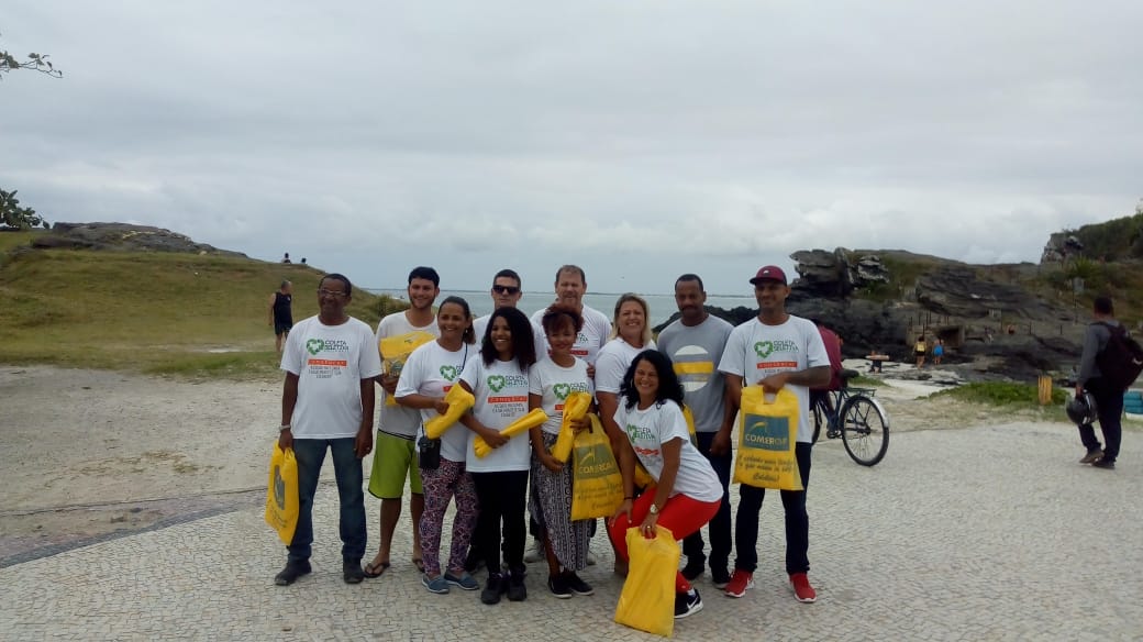 Ação de conscientização ambiental é realizada na Praia do Forte e Ilha do Japonês neste fim de semana pela Comsercaf