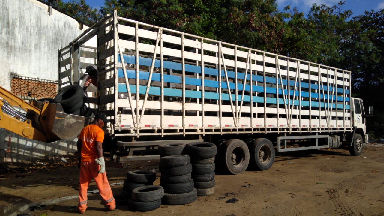 Comsercaf destina 10 toneladas de pneus para reutilização
